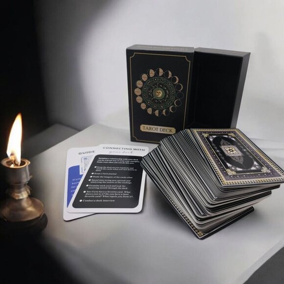 Classic Tarot ✦ 78-Card Beginner Deck ✦ Keywords, Meanings & Guidebook in Black - Picture 3 of 7
